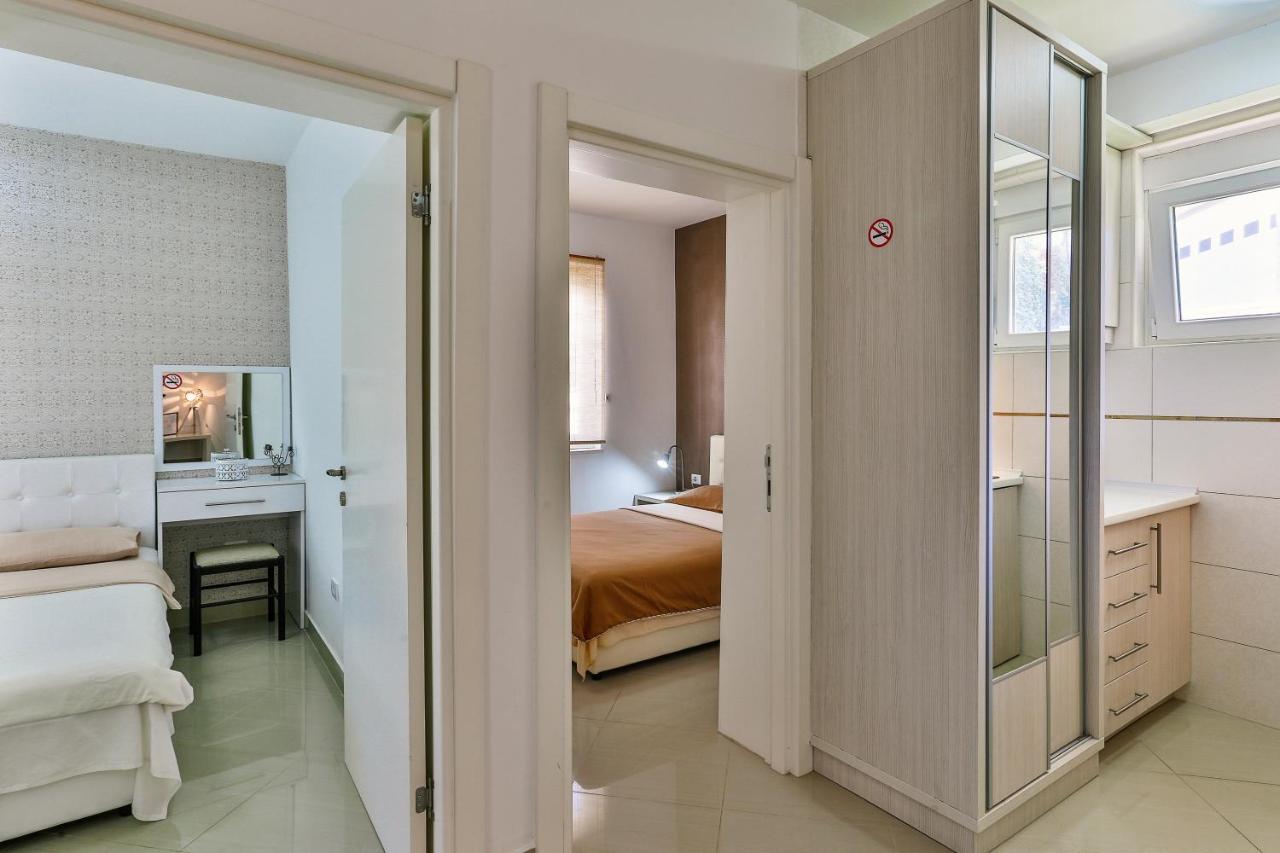 Zelen Lux Apartment Sutomore Ngoại thất bức ảnh